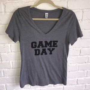 •NWOT• GAME DAY T-SHIRT